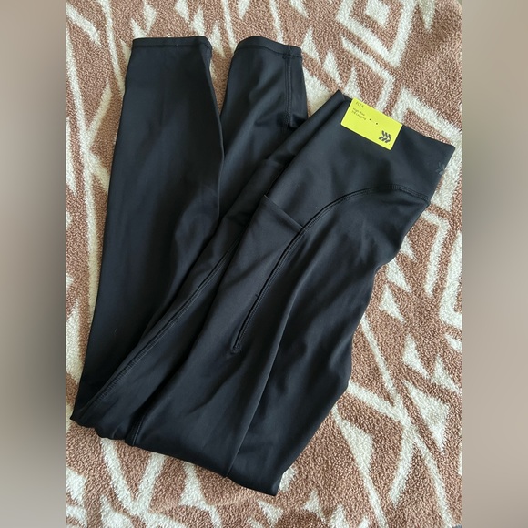 all in motion Pants - NWT ALL IN MOTION HIGH RISE LEGGIN